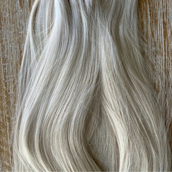 Light Ash Blonde Hair Extensions - Picture 2 of 4